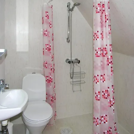Two-bedroom In 펜션 *