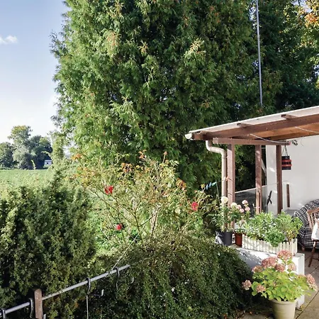 Two-bedroom In Holiday home